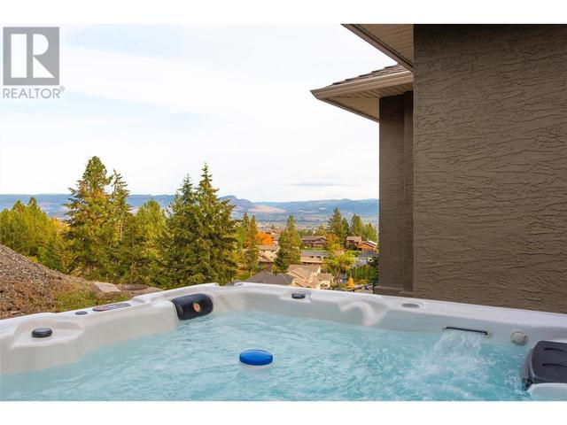 1007 Aurora Heights, House detached with 6 bedrooms, 3 bathrooms and 2 parking in West Kelowna BC | Image 48