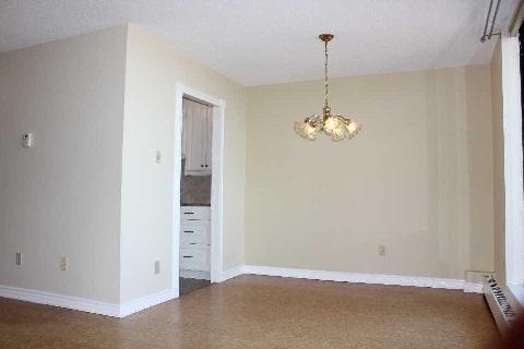 1214 - 2929 Aquitaine Ave, Condo with 2 bedrooms, 2 bathrooms and 2 parking in Mississauga ON | Image 11