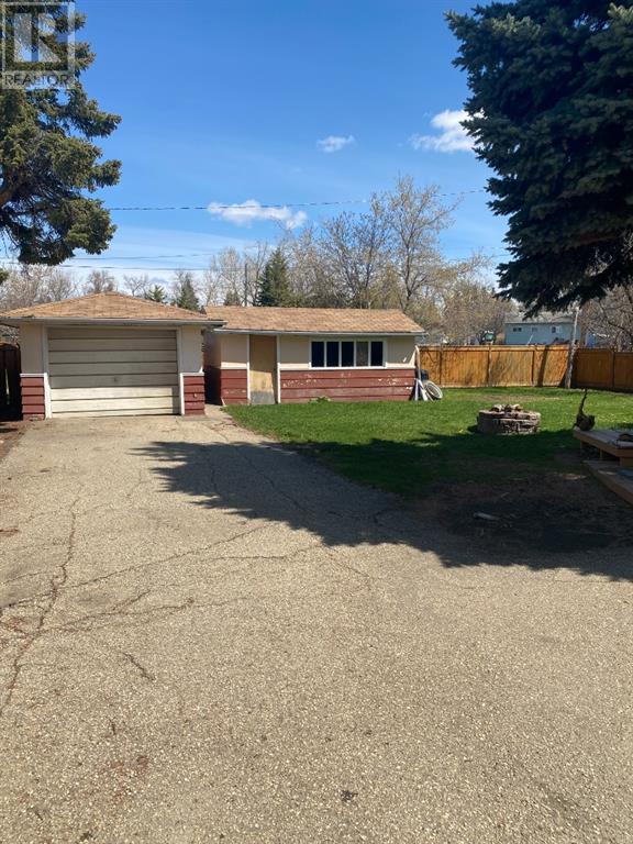 918 4 Avenue, House detached with 3 bedrooms, 2 bathrooms and 4 parking in Beaverlodge AB | Image 19