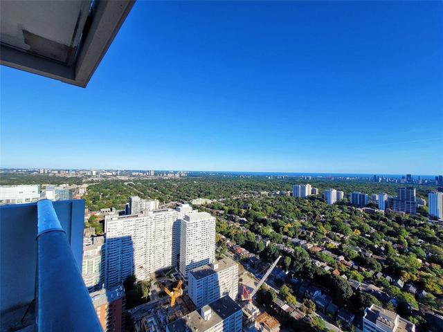 4503 - 2221 Yonge St, Condo with 2 bedrooms, 2 bathrooms and 1 parking in Toronto ON | Image 24