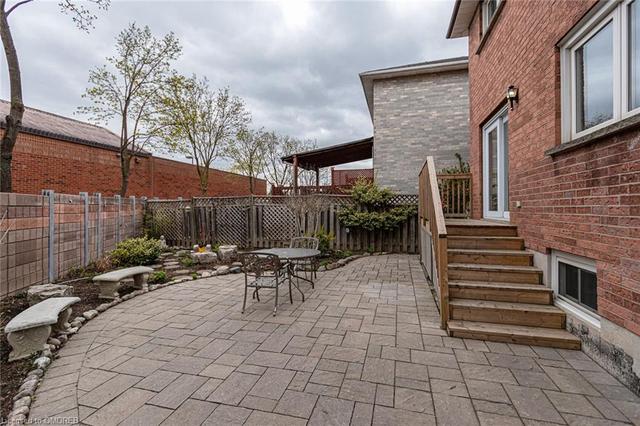 845 Apple Gate Court, House detached with 4 bedrooms, 2 bathrooms and 5 parking in Mississauga ON | Image 28
