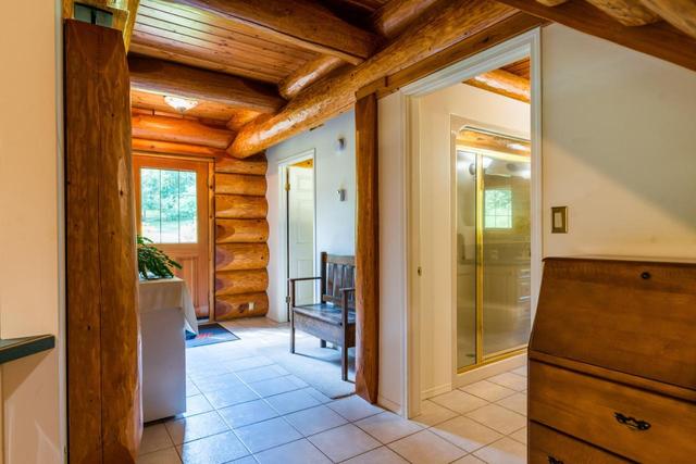 3150 Hanna Creek Road, House detached with 2 bedrooms, 2 bathrooms and null parking in Kootenay Boundary B BC | Image 17
