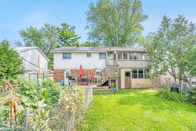 14 Eleanor Rd, House detached with 3 bedrooms, 2 bathrooms and 4 parking in Orillia ON | Image 10