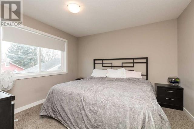 833 17 Street S, Home with 6 bedrooms, 4 bathrooms and 4 parking in Lethbridge AB | Image 23