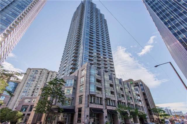 2181 Yonge St, Condo with 1 bedrooms, 1 bathrooms and 1 parking in Toronto ON | Image 1