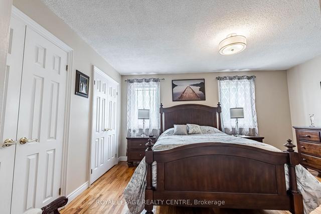 59 Earlsdale Ave, House detached with 3 bedrooms, 2 bathrooms and 3 parking in Toronto ON | Image 6