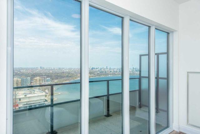 uph01-a - 30 Shore Breeze Dr, Condo with 4 bedrooms, 4 bathrooms and 3 parking in Toronto ON | Image 25