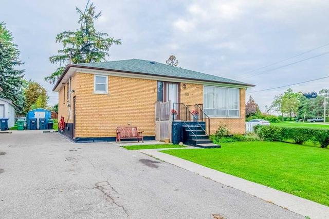 88 Hull St, House detached with 3 bedrooms, 2 bathrooms and 6 parking in Mississauga ON | Image 1