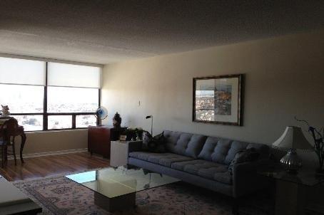 ph105 - 7440 Bathurst St, Condo with 2 bedrooms, 2 bathrooms and 2 parking in Vaughan ON | Image 2