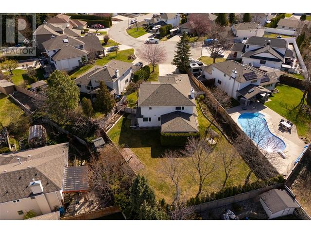 2955 Ridge Place, House detached with 5 bedrooms, 2 bathrooms and 6 parking in West Kelowna BC | Image 31