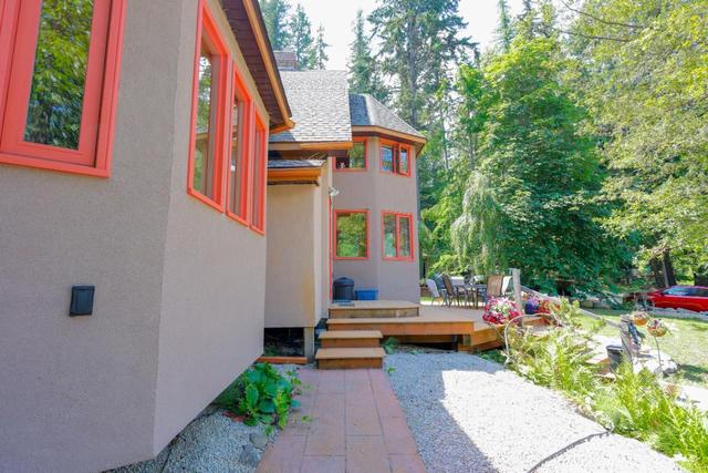 8496 B Procter East Road, House detached with 3 bedrooms, 2 bathrooms and null parking in Central Kootenay E BC | Image 45