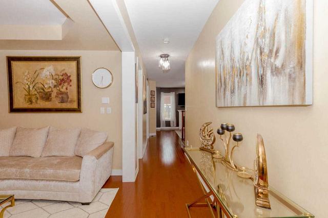 29 Eatonville St, House detached with 4 bedrooms, 4 bathrooms and 4 parking in Brampton ON | Image 35
