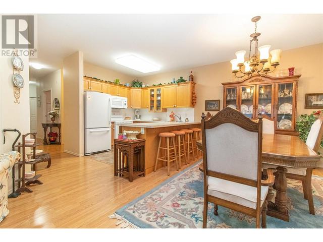 107 - 2300 Benvoulin Road, Condo with 3 bedrooms, 2 bathrooms and 1 parking in Kelowna BC | Image 8