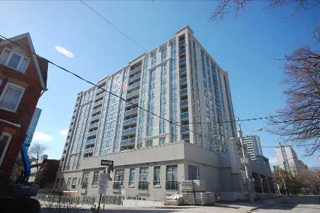 1014 - 225 Wellesley St E, Condo with 2 bedrooms, 2 bathrooms and 1 parking in Toronto ON | Image 1