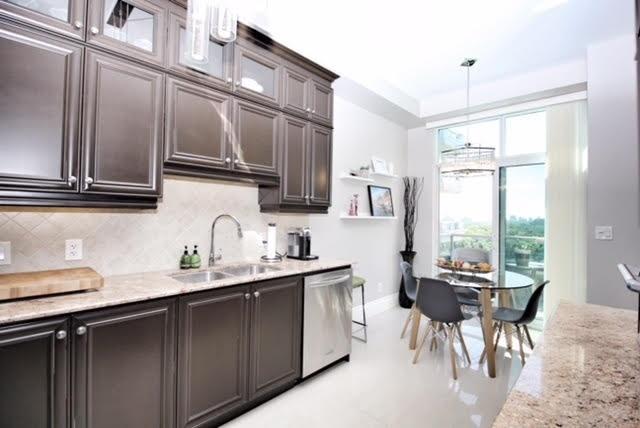 1105 - 20 Bloorview Pl, Condo with 2 bedrooms, 2 bathrooms and 2 parking in Toronto ON | Image 4