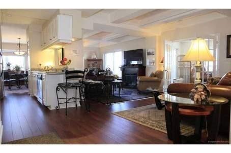Ph 1501 - 135 James St S, Condo with 2 bedrooms, 2 bathrooms and 1 parking in Hamilton ON | Image 5