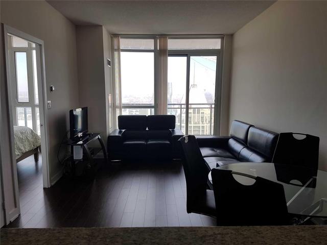 3510 - 4070 Confederation Pkwy, Condo with 1 bedrooms, 1 bathrooms and 1 parking in Mississauga ON | Image 5