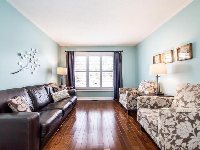 4 Hemmingway Dr, House detached with 4 bedrooms, 2 bathrooms and 6 parking in Clarington ON | Image 23