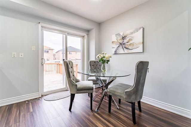 21 Whiteface Cres, House semidetached with 3 bedrooms, 4 bathrooms and 3 parking in Brampton ON | Image 3