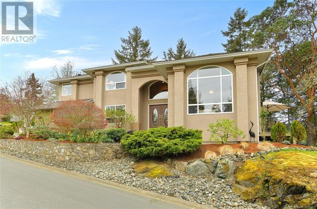6782 Greig Crt, House detached with 3 bedrooms, 4 bathrooms and 6 parking in Central Saanich BC | Image 54