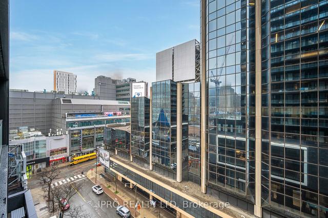 604 - 20 Edward St, Condo with 2 bedrooms, 2 bathrooms and 0 parking in Toronto ON | Image 20