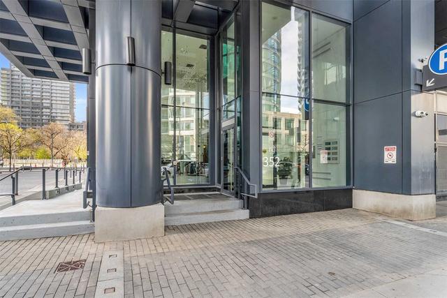 1413 - 352 Front St, Condo with 1 bedrooms, 1 bathrooms and 1 parking in Toronto ON | Image 23