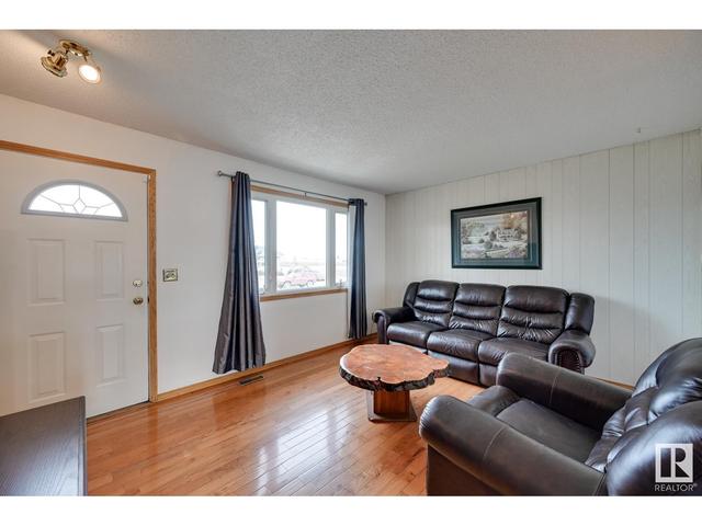 4907 57 Av, House detached with 3 bedrooms, 1 bathrooms and null parking in Lamont AB | Image 10