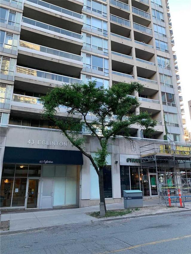 1001 - 43 Eglinton Ave E, Condo with 0 bedrooms, 1 bathrooms and 0 parking in Toronto ON | Image 1