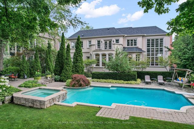 28 Arjay Cres, House detached with 5 bedrooms, 8 bathrooms and 11 parking in Toronto ON | Image 27