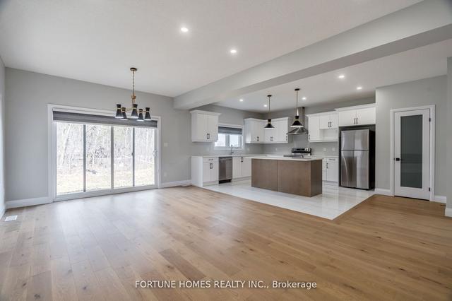 228 Knott Dr, House detached with 4 bedrooms, 4 bathrooms and 6 parking in London ON | Image 7