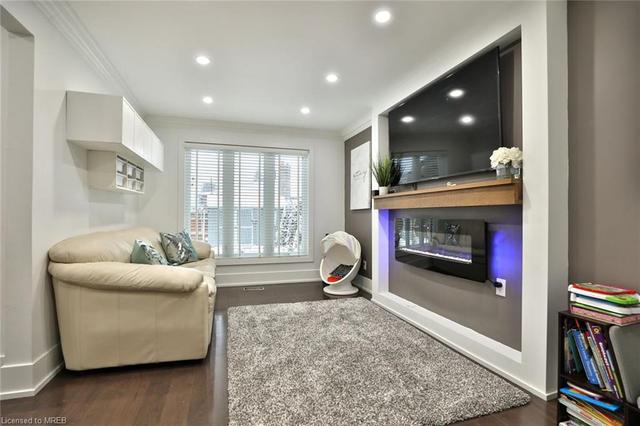 3088 Mccarthy Court, House detached with 4 bedrooms, 3 bathrooms and 3 parking in Mississauga ON | Image 16