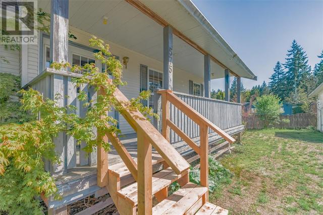 575 Greenhorn Pl, House detached with 4 bedrooms, 3 bathrooms and 2 parking in Ladysmith BC | Image 6