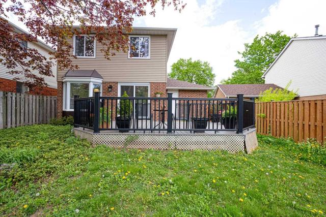 248 Wynford Pl, House detached with 3 bedrooms, 2 bathrooms and 5 parking in Oakville ON | Image 25