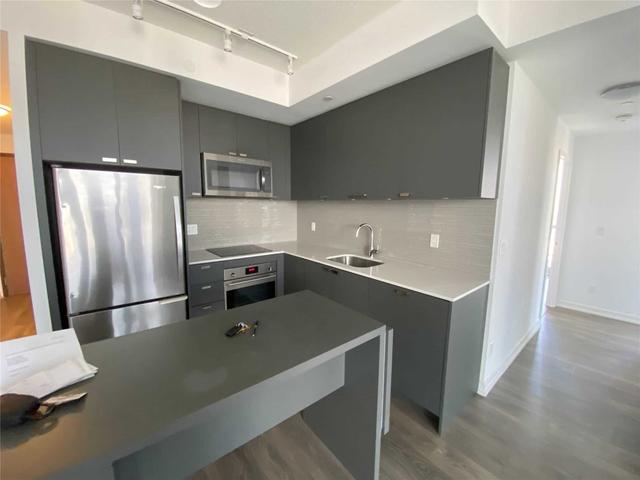 2110 - 56 Forest Manor Rd, Condo with 2 bedrooms, 2 bathrooms and 1 parking in Toronto ON | Image 2