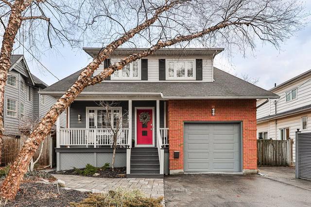 881 Goodwin Rd, House detached with 3 bedrooms, 4 bathrooms and 4 parking in Mississauga ON | Image 1