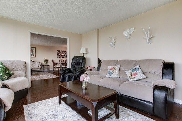 1002 - 5 Kenneth Ave, Condo with 2 bedrooms, 2 bathrooms and 1 parking in Toronto ON | Image 9