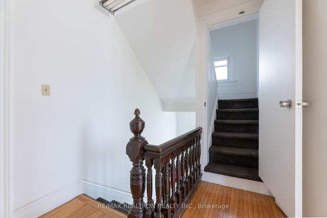 27 John St, House detached with 9 bedrooms, 4 bathrooms and 6 parking in Toronto ON | Image 17