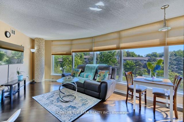 803 - 18 Valley Woods Rd, Condo with 2 bedrooms, 2 bathrooms and 1 parking in Toronto ON | Image 1