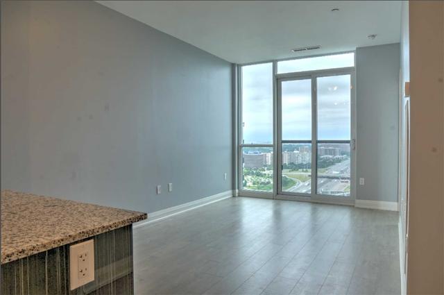 2906 - 9 Valhalla Inn Rd, Condo with 1 bedrooms, 1 bathrooms and 1 parking in Toronto ON | Image 9