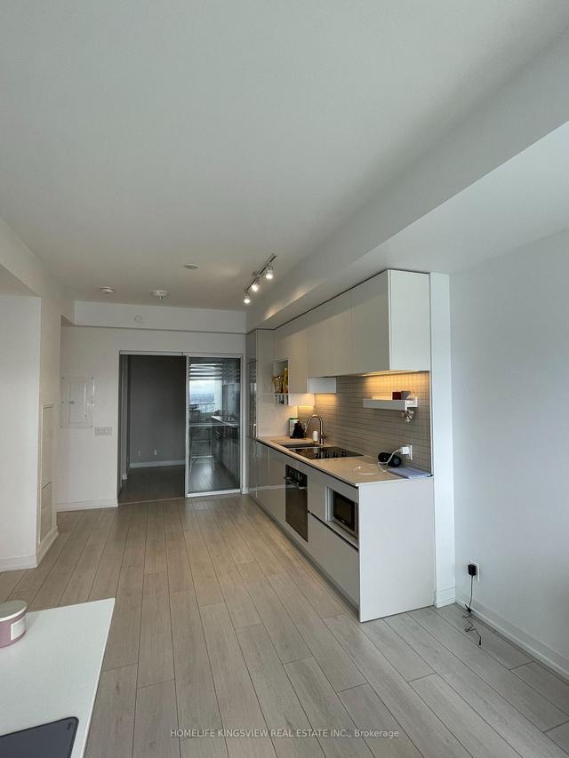 5508 - 5 Buttermill Ave, Condo with 2 bedrooms, 2 bathrooms and 0 parking in Vaughan ON | Image 15