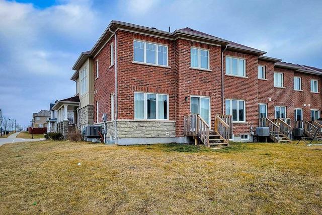 218 Powell Rd, House attached with 3 bedrooms, 3 bathrooms and 2 parking in Brantford ON | Image 23