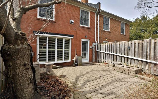 557 Arlington Blvd, Townhouse with 2 bedrooms, 2 bathrooms and 2 parking in Burlington ON | Image 21