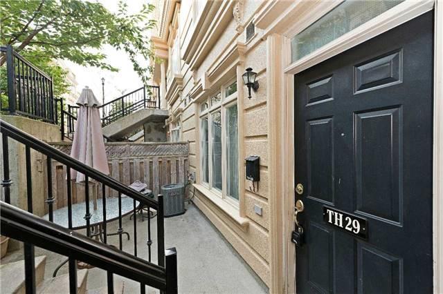 Th29 - 88 Carr St, Townhouse with 2 bedrooms, 2 bathrooms and 1 parking in Toronto ON | Image 1