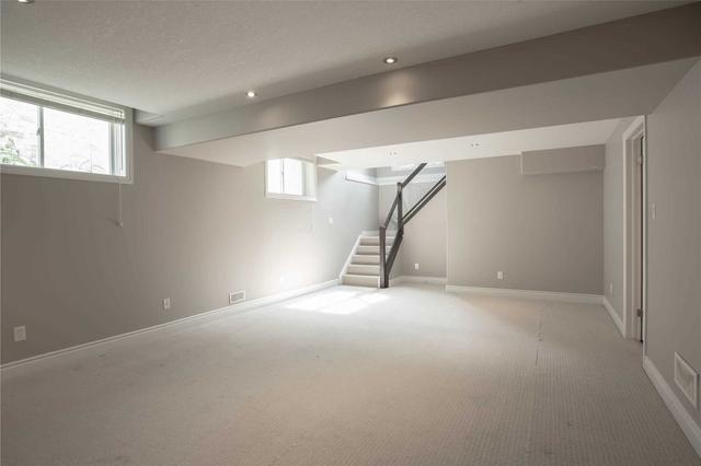 626 Garibaldi Ave, House detached with 2 bedrooms, 3 bathrooms and 4 parking in London ON | Image 19