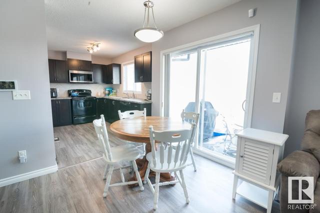 67 - 11 Clover Bar Ln, House attached with 2 bedrooms, 1 bathrooms and null parking in Edmonton AB | Image 2