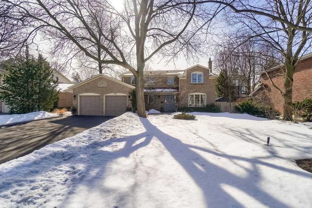 2476 Robin Dr, House detached with 4 bedrooms, 4 bathrooms and 6 parking in Mississauga ON | Image 23
