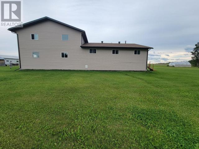 3766 216 Road, House detached with 3 bedrooms, 1 bathrooms and 3 parking in Peace River D BC | Image 13