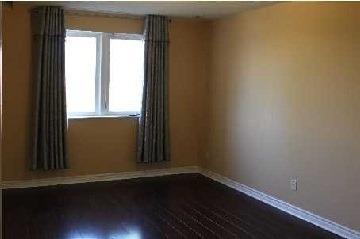07 - 117 Omni Dr, Townhouse with 3 bedrooms, 3 bathrooms and 1 parking in Toronto ON | Image 5