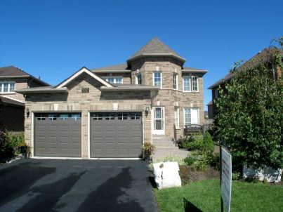 100 Fletcher Dr, House detached with 4 bedrooms, 3 bathrooms and 2 parking in Vaughan ON | Image 1