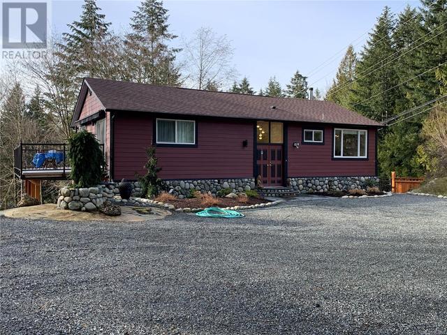 1701 Morden Rd, House detached with 3 bedrooms, 2 bathrooms and 2 parking in Nanaimo A BC | Image 2